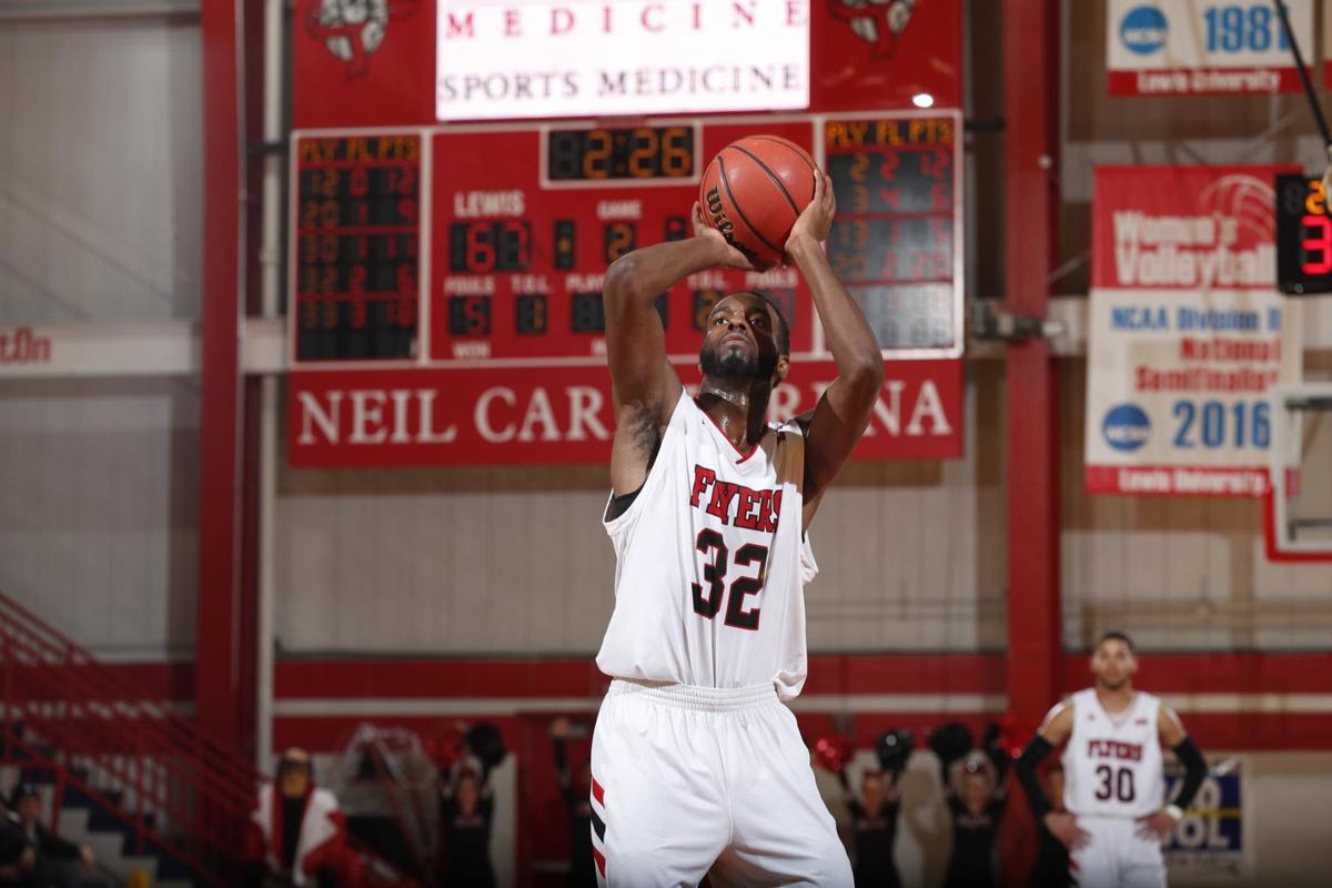 Kewanee Grad Donovan Oliver Turns It Around At Lewis University