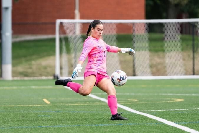 Battle of Vikings ends in 0-0 draw for women’s soccer