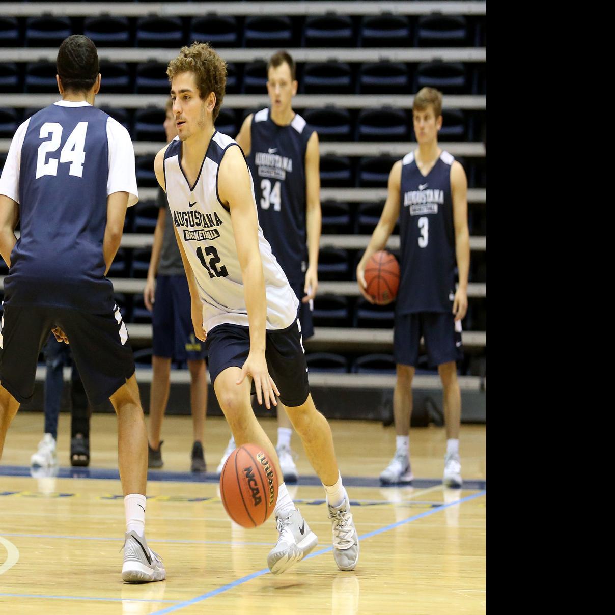Photos Augustana Men S And Women S Basketball Media Day Sports