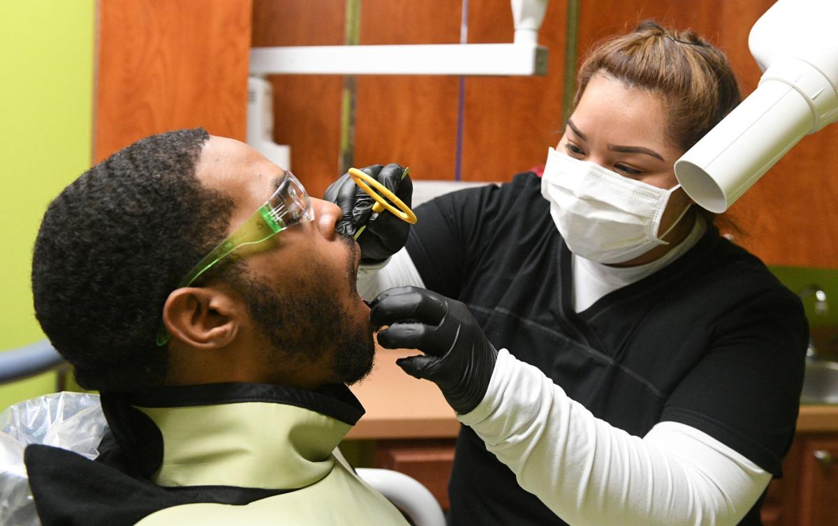 012721-qc-nws-dental-004