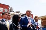 060723-qc-nws-presser-10.jpg