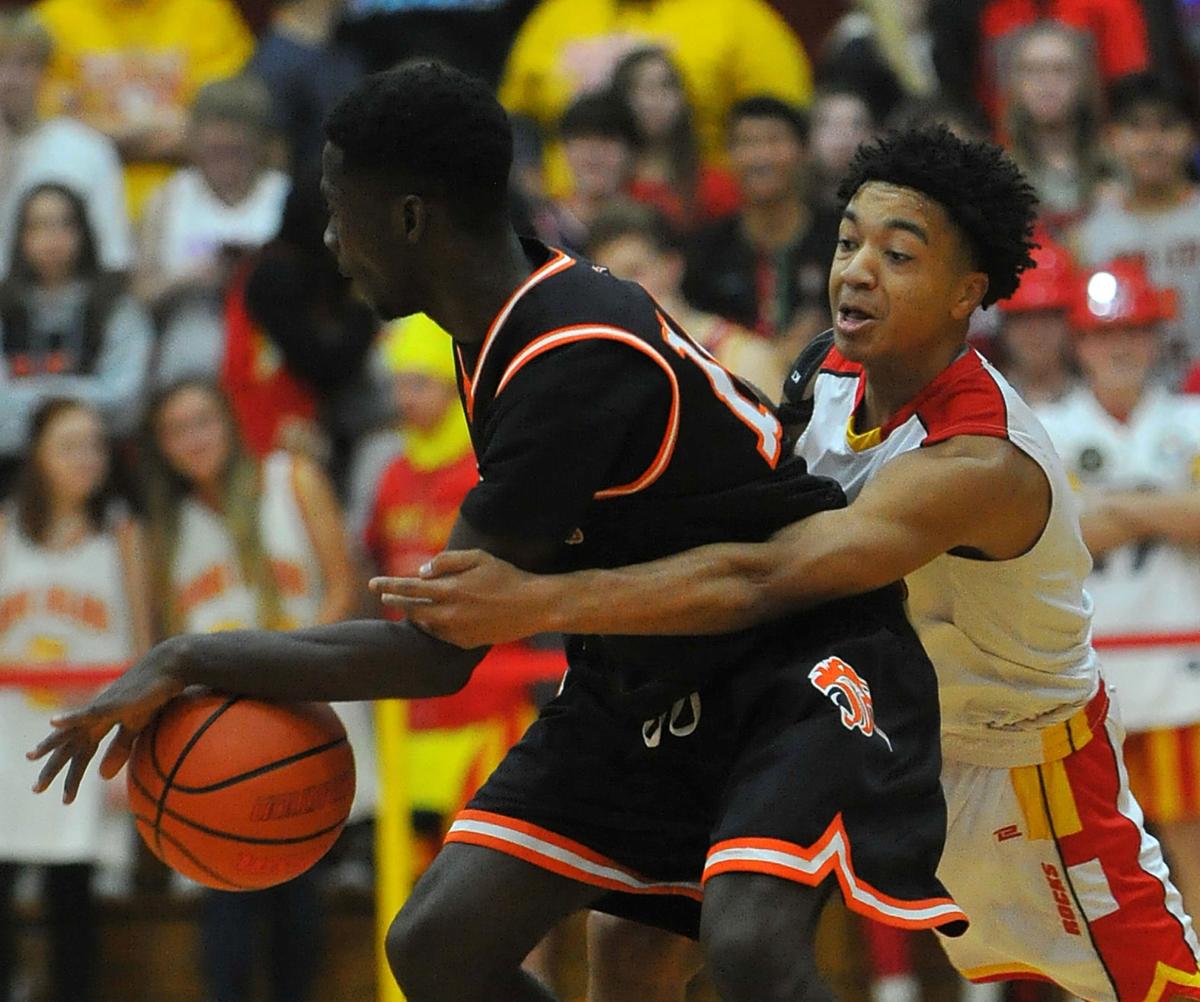 Rock Island Shuts Down United Township In Rout Basketball