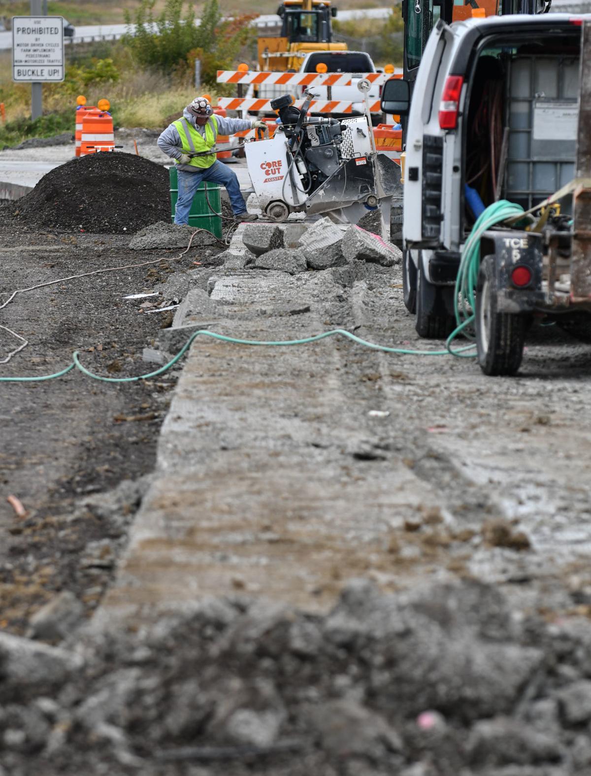 Interstate 74 bridge project delayed when vehicle plows ...