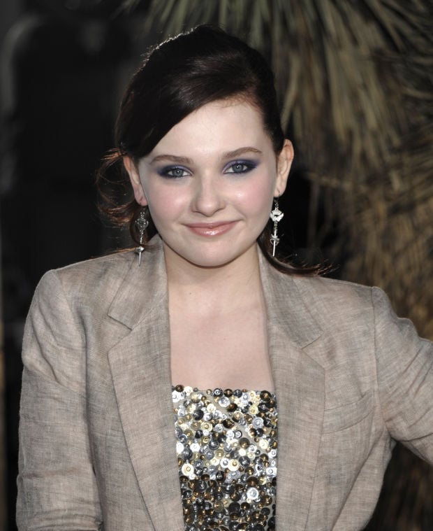 Abigail Breslin goes from 'Little Miss 