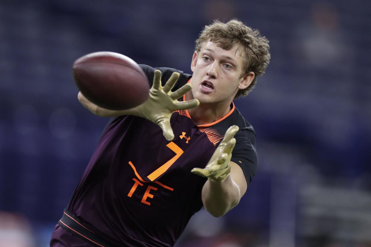 Sweat Metcalf Among Big Winners At Nfl Scouting Combine