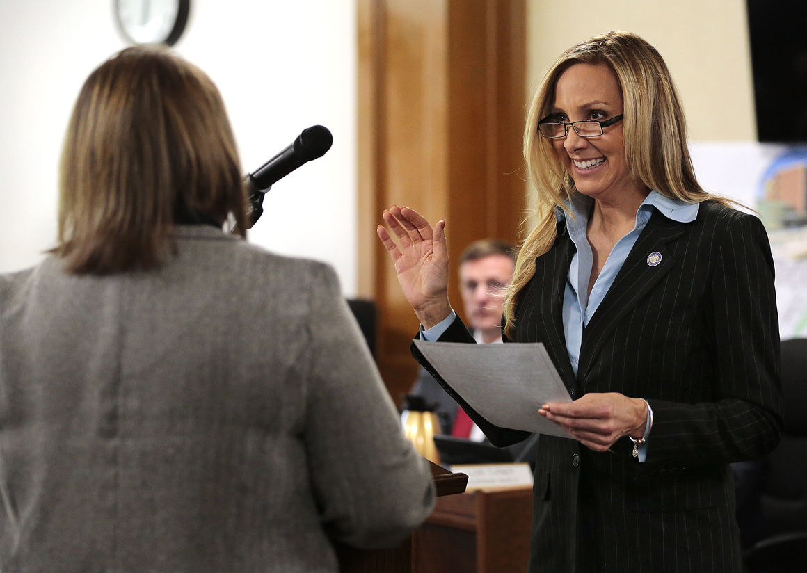 Moline's First Female Mayor, Stephanie Acri, Sworn In | Local ...