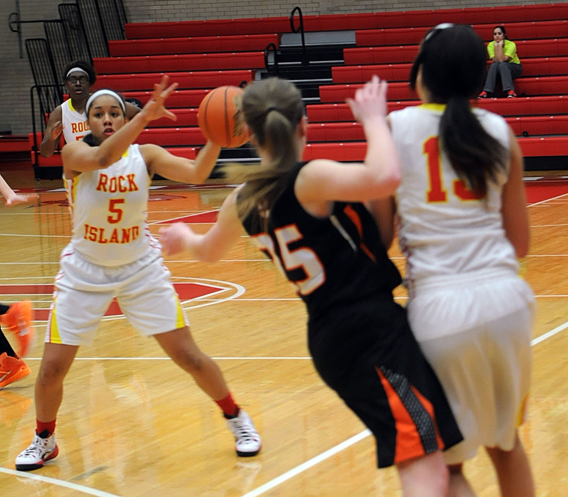 Rocks save best for regional title romp