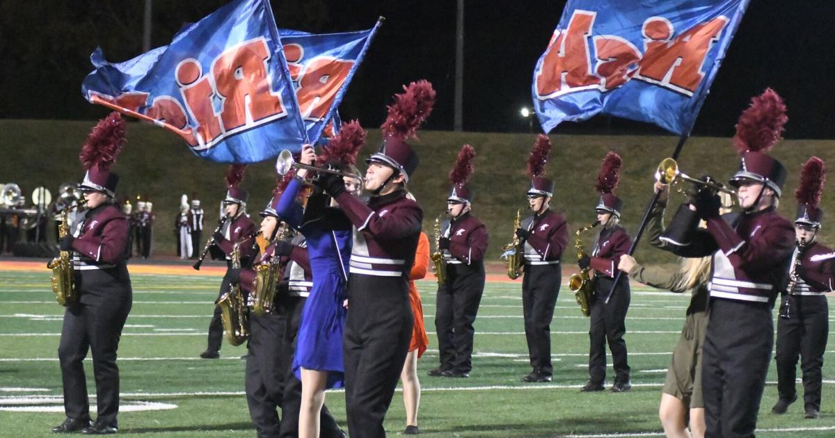 Photos and video: Rockridge's Marching Rockets perform at the Showcase ...