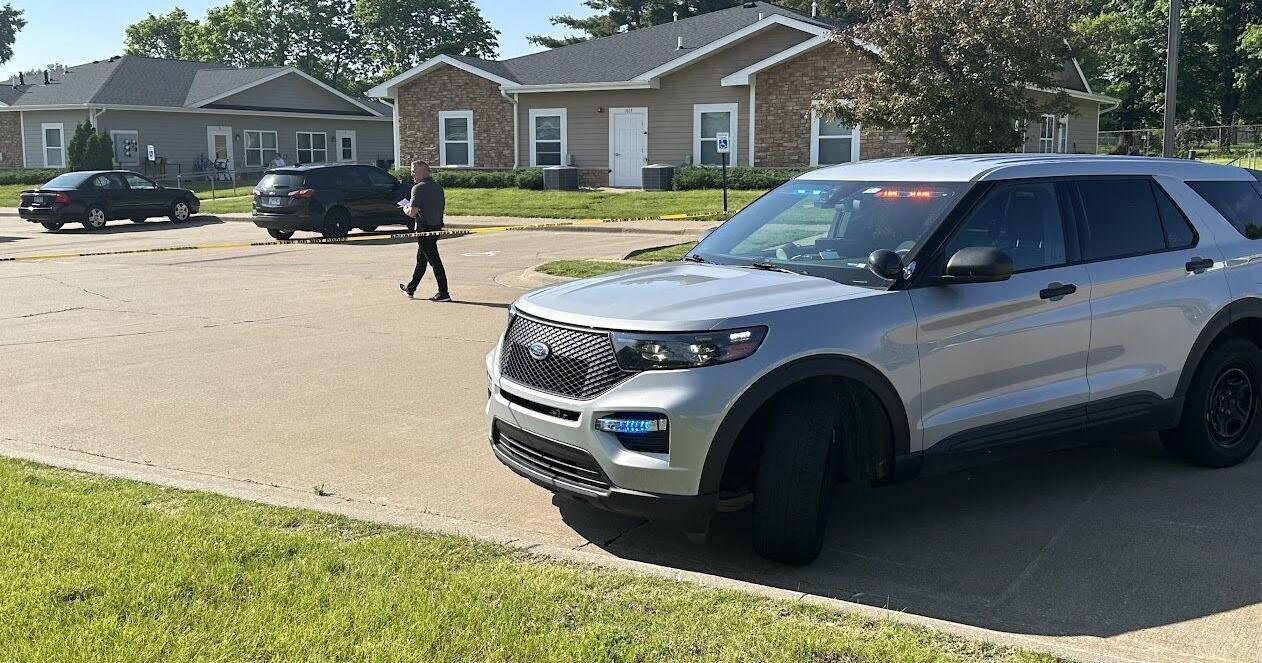 East Moline man dies after officer-involved shooting - Vimarsana News