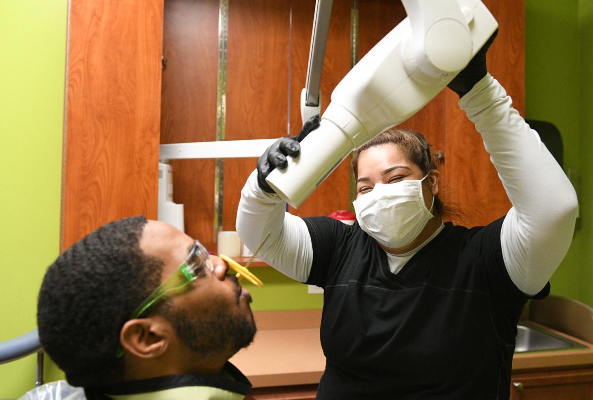012721-qc-nws-dental-005
