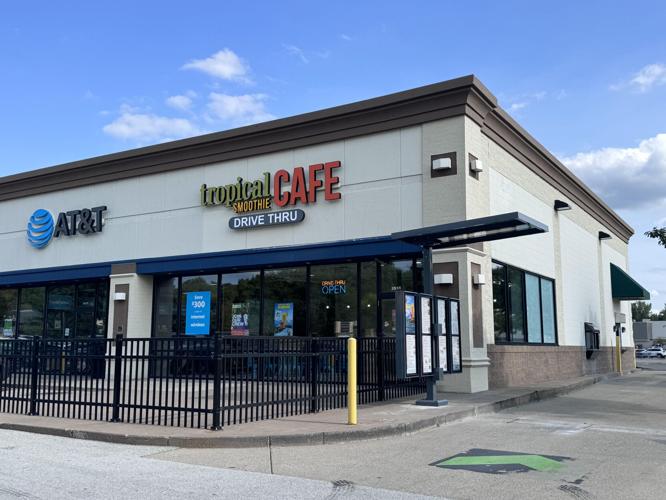 Tropical Cafe 3.jpg