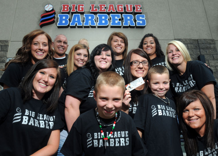 Big League Barbers Hopes Free Haircuts A Boon For Business Local News Qconline Com
