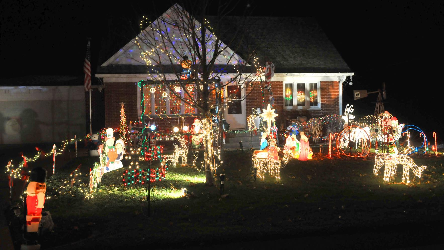 Quad Cities Christmas Lights 2021 Holiday Christmas Lights In The Quad Cities Multimedia Photo Video Qconline Com Quad Cities Christmas Lights 2021 Holiday Christmas Lights In The Quad Cities Multimedia Photo Video Qconline Com