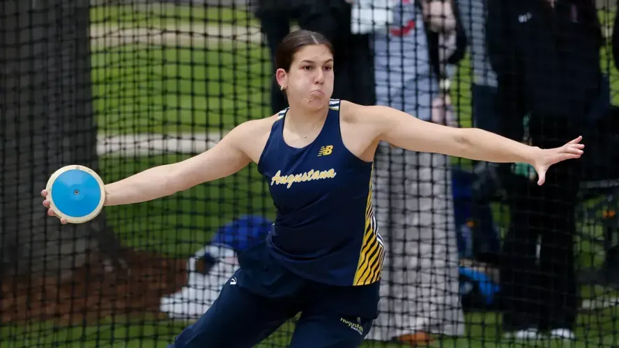Frere headlines record-setting day at Augustana Penultimate Qualifer