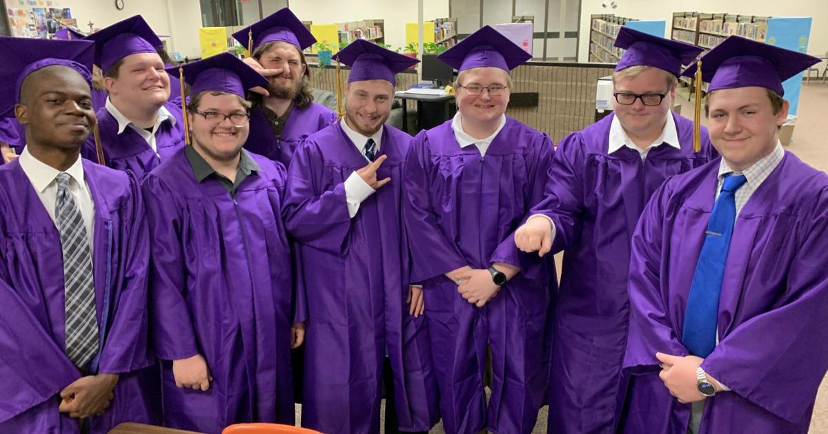 Sherrard High School graduates honored at Sunday ceremony
