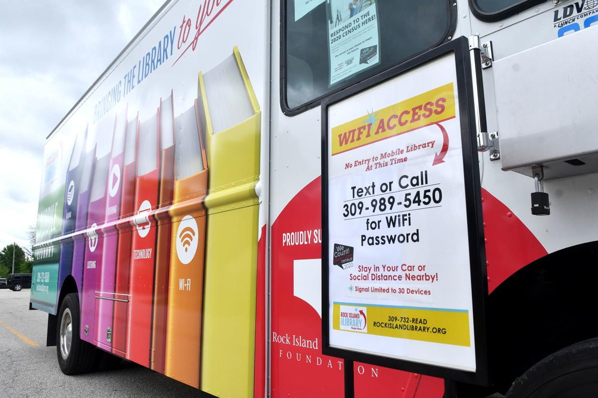 052820-qct-bookmobile-032