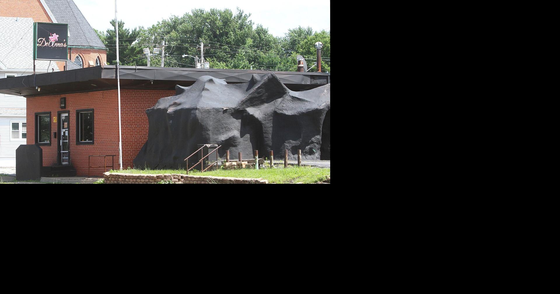 Prosecutors file charges in July 4 shooting outside Rock Island bar