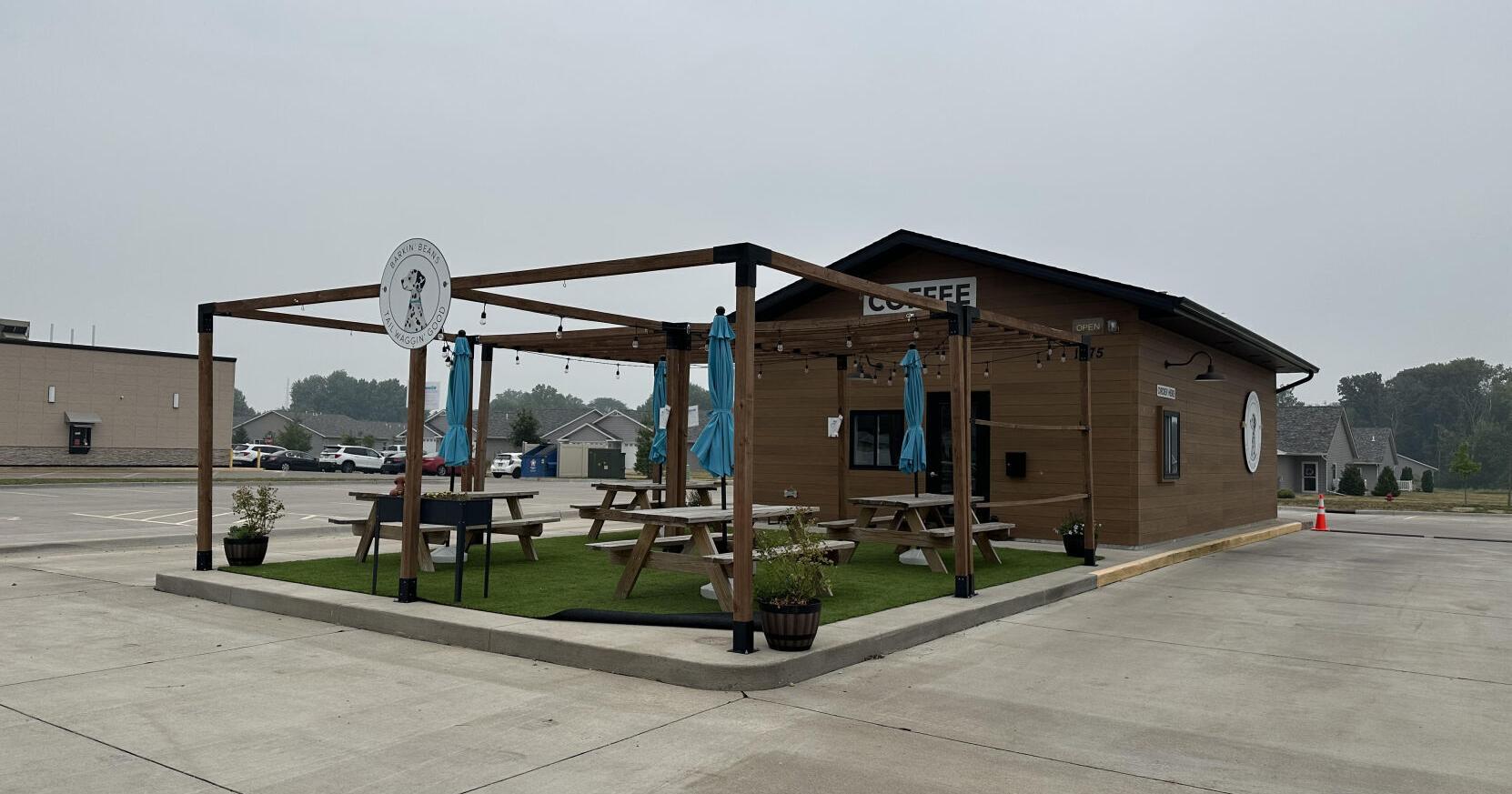 Dog-friendly coffee shop Barkin' Beans in Silvis to close - Vimarsana News