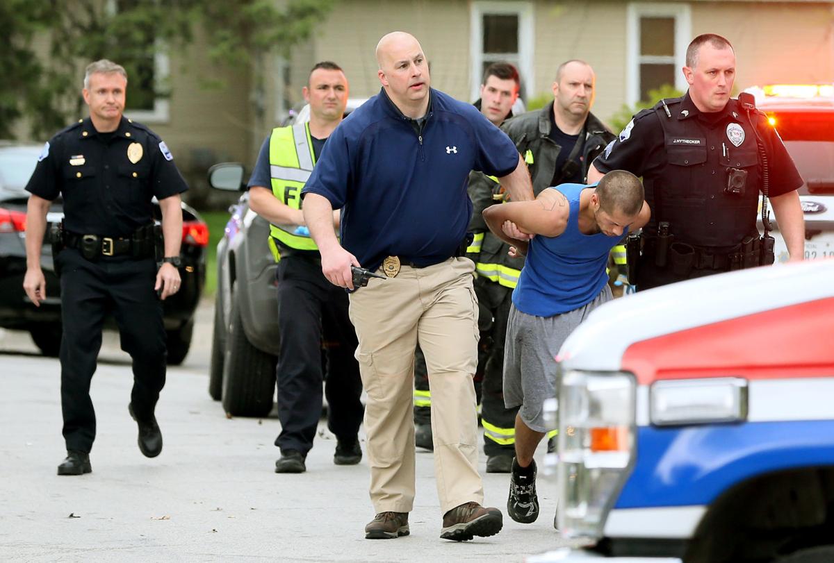 Man charged with shooting Davenport officer pleads not guilty