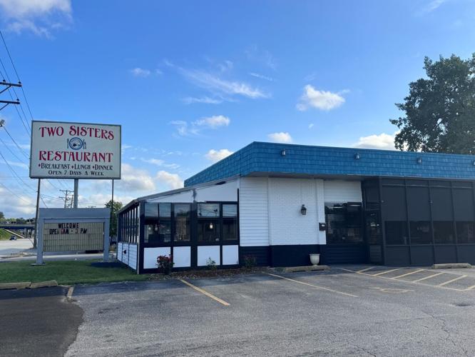 Two Sisters Restaurant 4.jpg