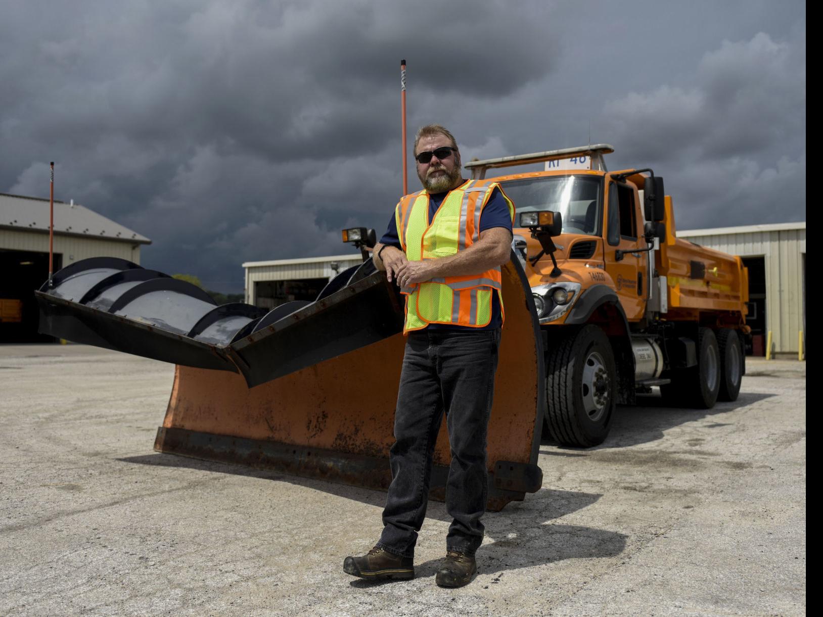 Making Winter Plans Illinois Dot Needs More Snowplow Drivers