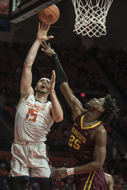 Williams Defense Keys Illinois 7th Straight Win Qconline Com