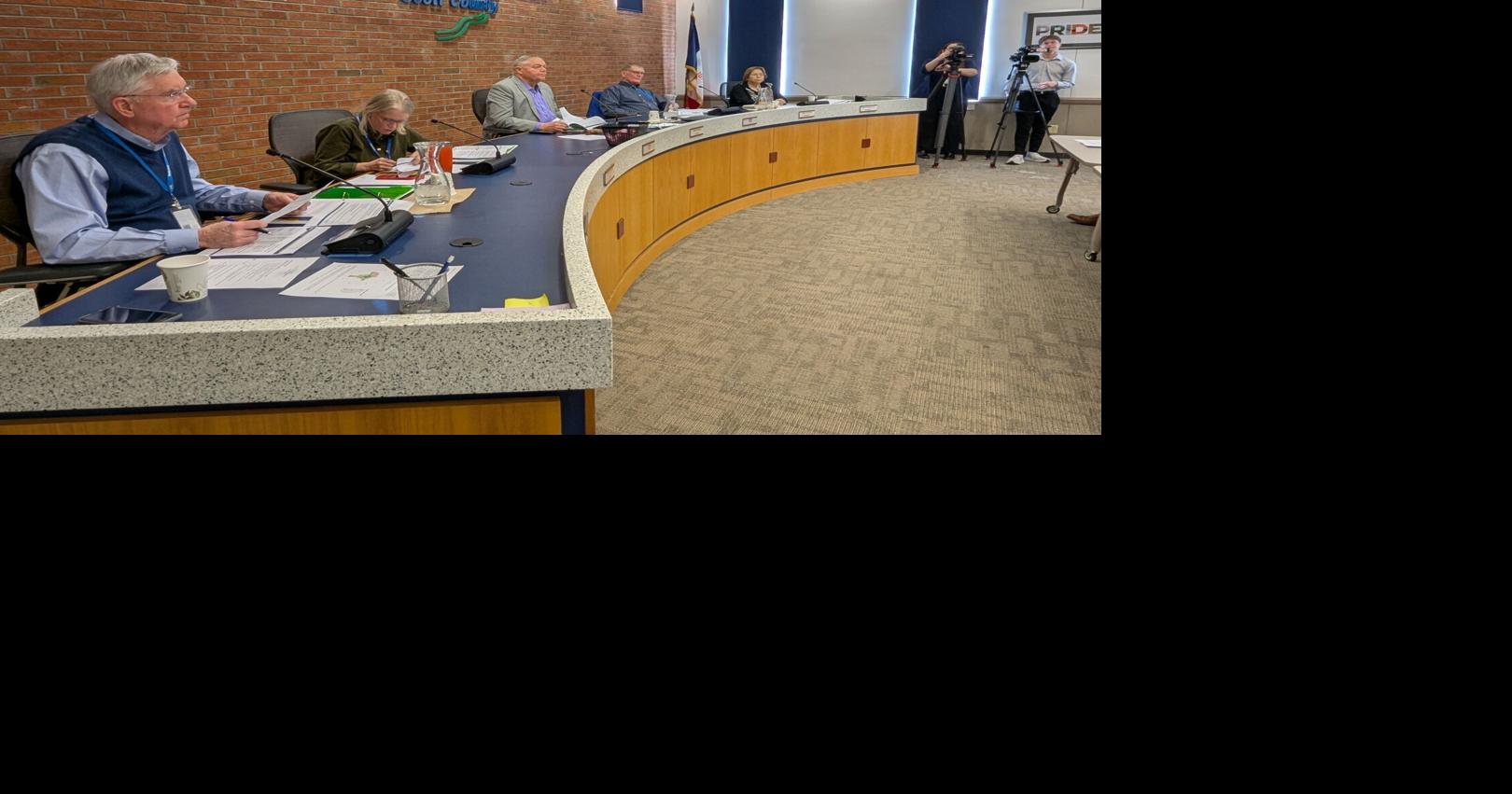 Energy co-op, citizens group speak to Scott County Supervisors ahead of power plant vote