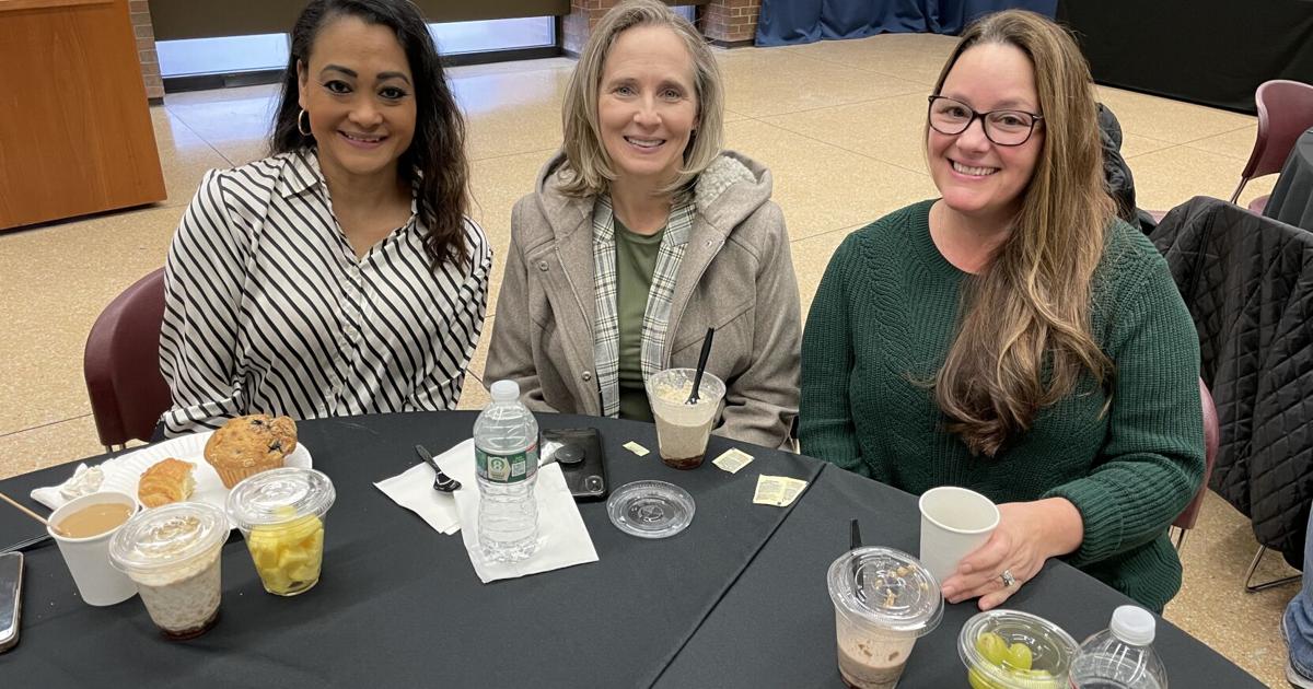 Live Convocations Returns, President Presents Spring 2023 State of College Address | Campus & Community | quovadisnewspaper.com Live Convocations Returns, President Presents Spring 2023 State of College Address | Campus & Community | quovadisnewspaper.com
