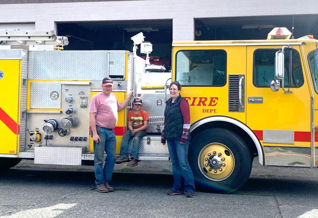Fire department in Thurston County donates truck to QHS Fire Science ...