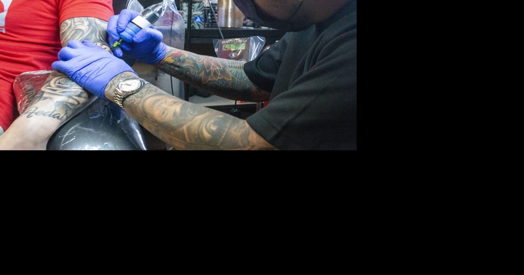 Artist moves from tattooing pig skin to Hollywood News