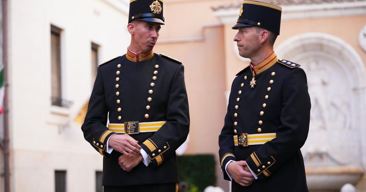 Swiss Guard gets new uniforms