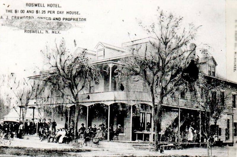 A splendid hotel in a rough-hewn Old West town | Vision