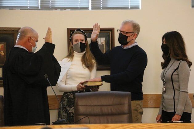 Elected Officials Take Their Oaths Of Office For 2021 Local News