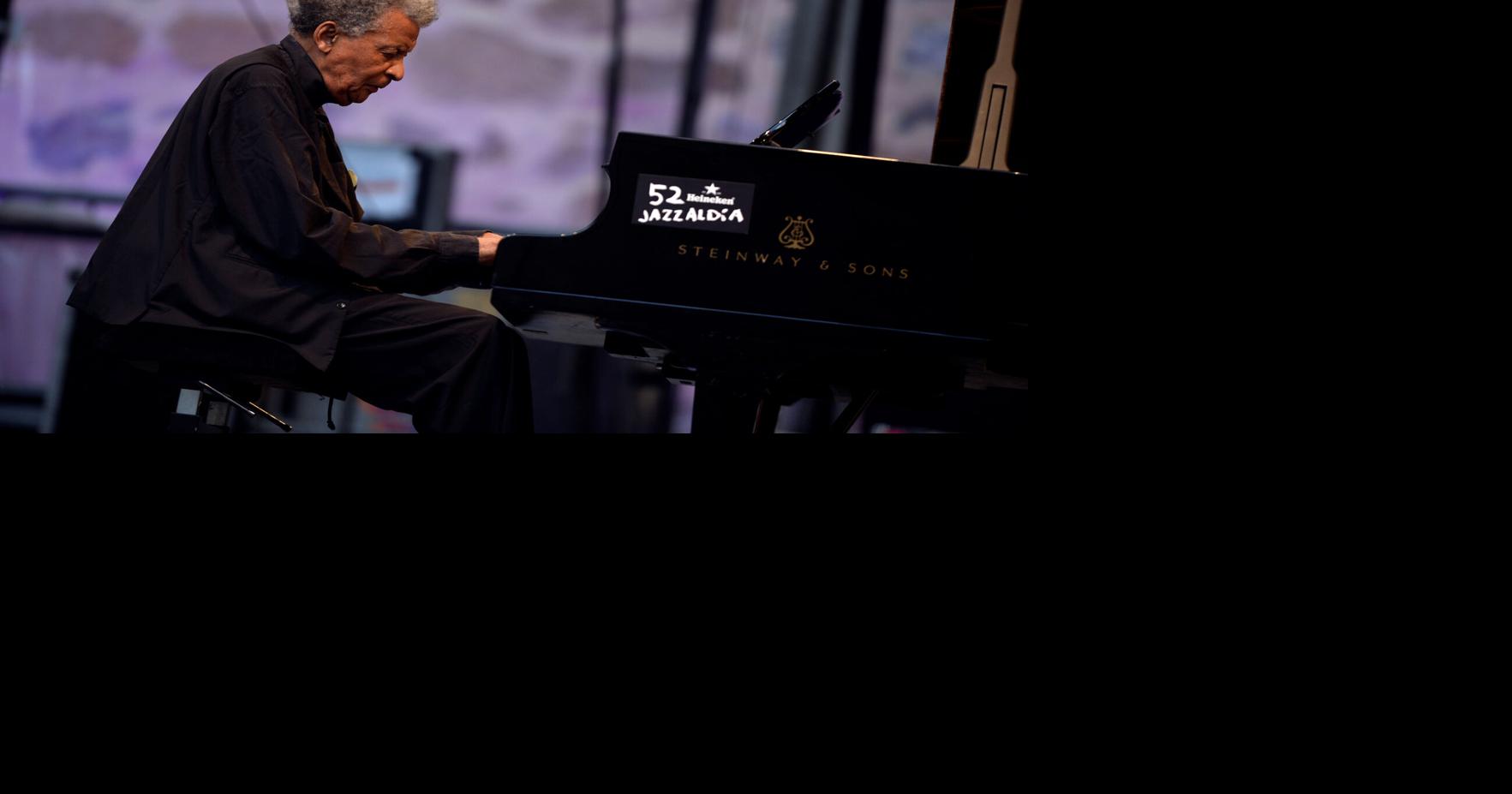 Ibrahim, South African pianist and anti-apartheid champion, dies