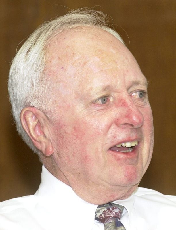 Carl Kunasek, co-founder of Arizona’s Medicaid program, dies at 94