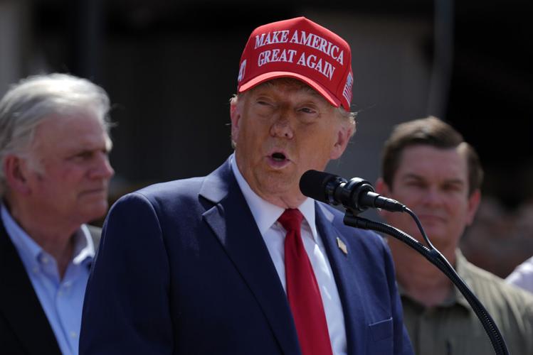 Dems lead in presidential, U.S. senate races in New Mexico, poll says