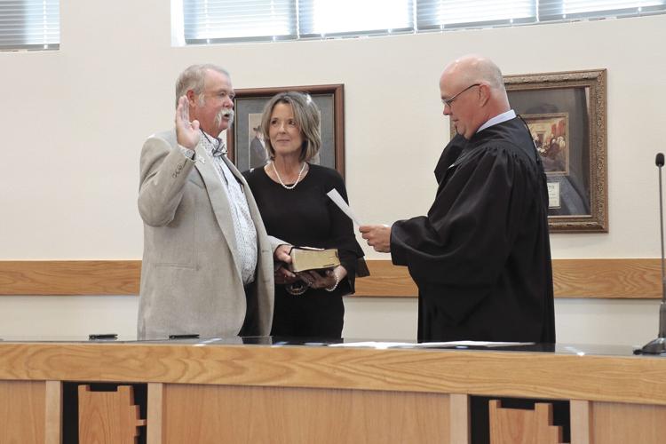 Swearing-in ceremony for county elected officials | Local News ...
