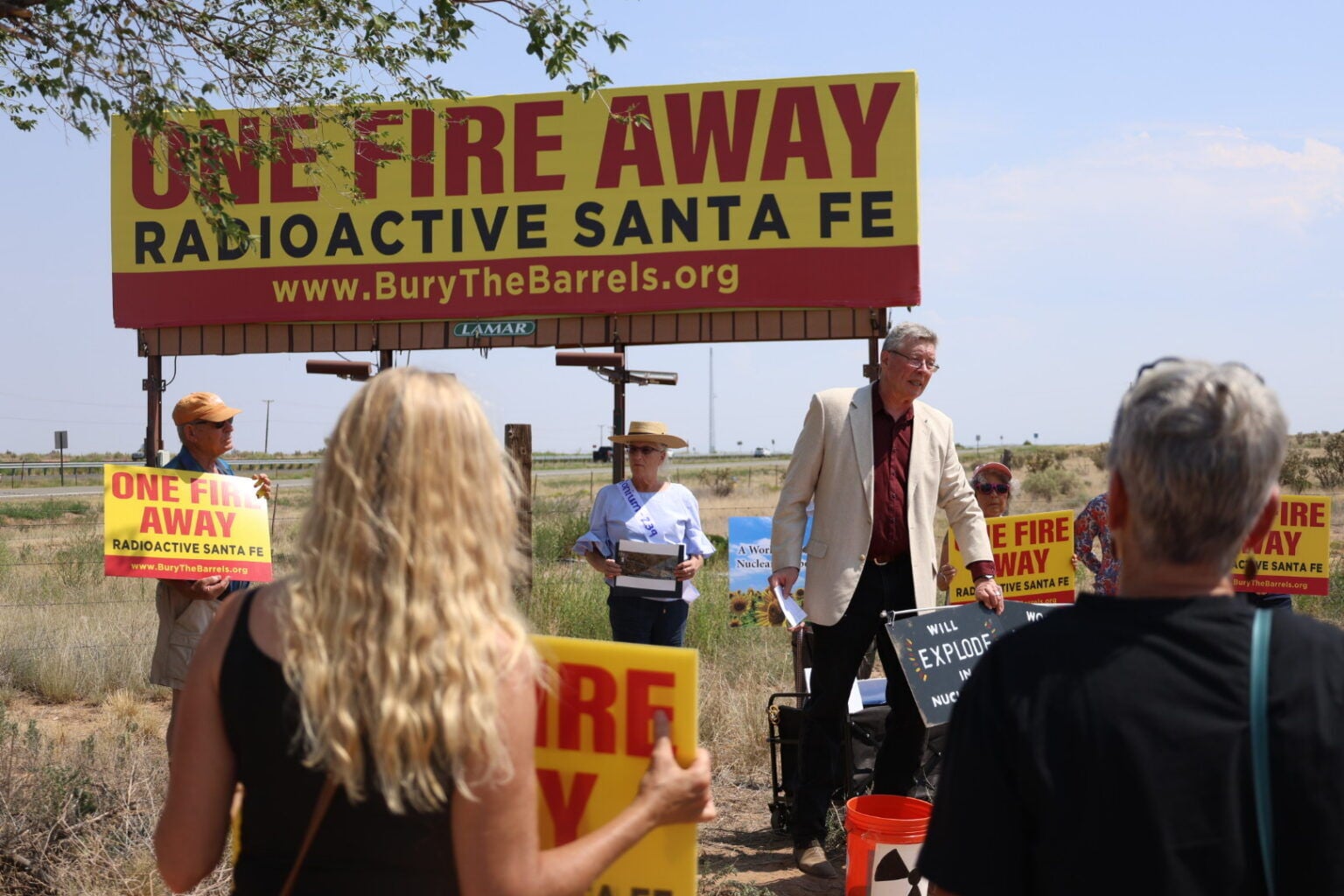 New Mexico advocates urge feds to move barrels of radioactive waste amid wildfire risk