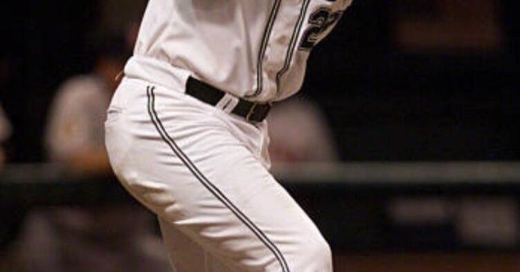 Once booed by Yankee fans, Cox now an MHS Hall of Famer