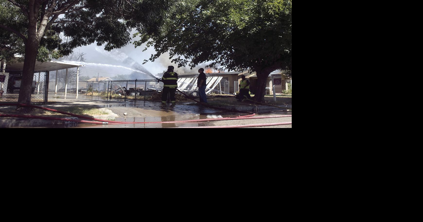 Fire destroys two homes | News | recorderonline.com