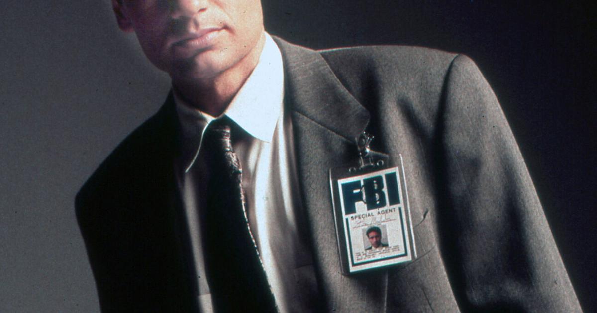 Телевизионная мишура: Дэвид Духовны оставляет фантастику в «Рассекреченных секретах»