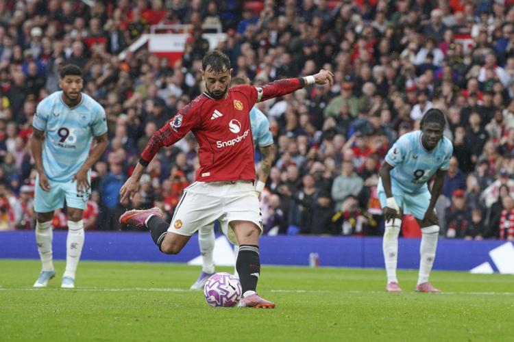 Relief for Amorim as Man United grabs stoppage-time winner with Fernandes  penalty | National Sports | recorderonline.com
