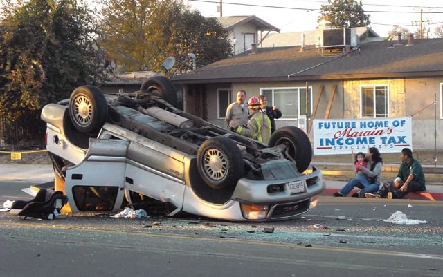 4 shaken, 1 sent to hospital after pair of Porterville crashes | | recorderonline.com