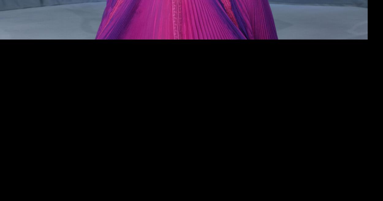 Hilary Duff announces first major headlining tour in almost 2 decades