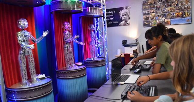 Garnering Imagination: Holt visits Animaker Space Lab | Photos ...