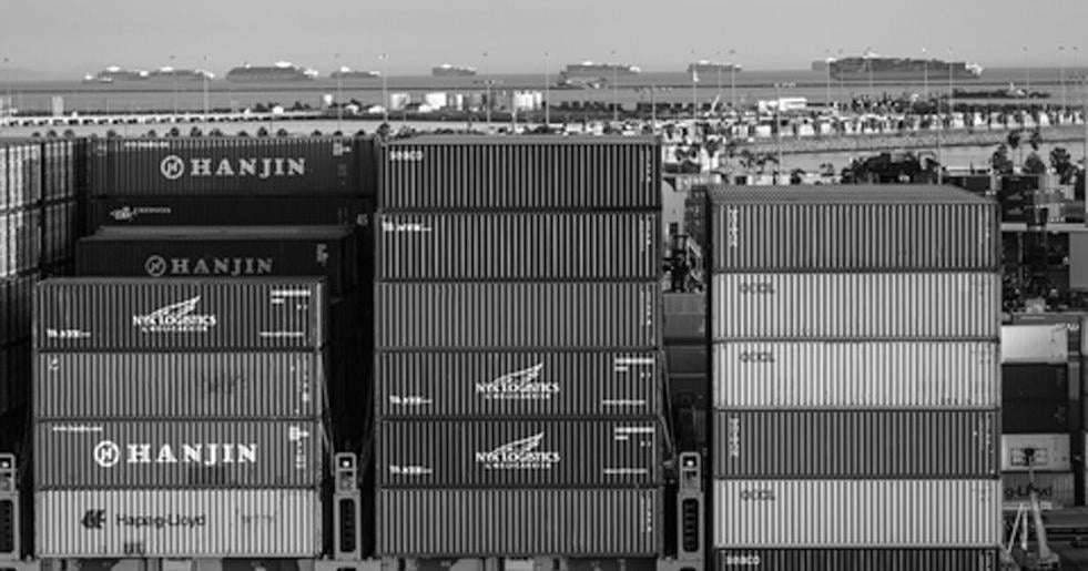 Port shutdown sours citrus industry