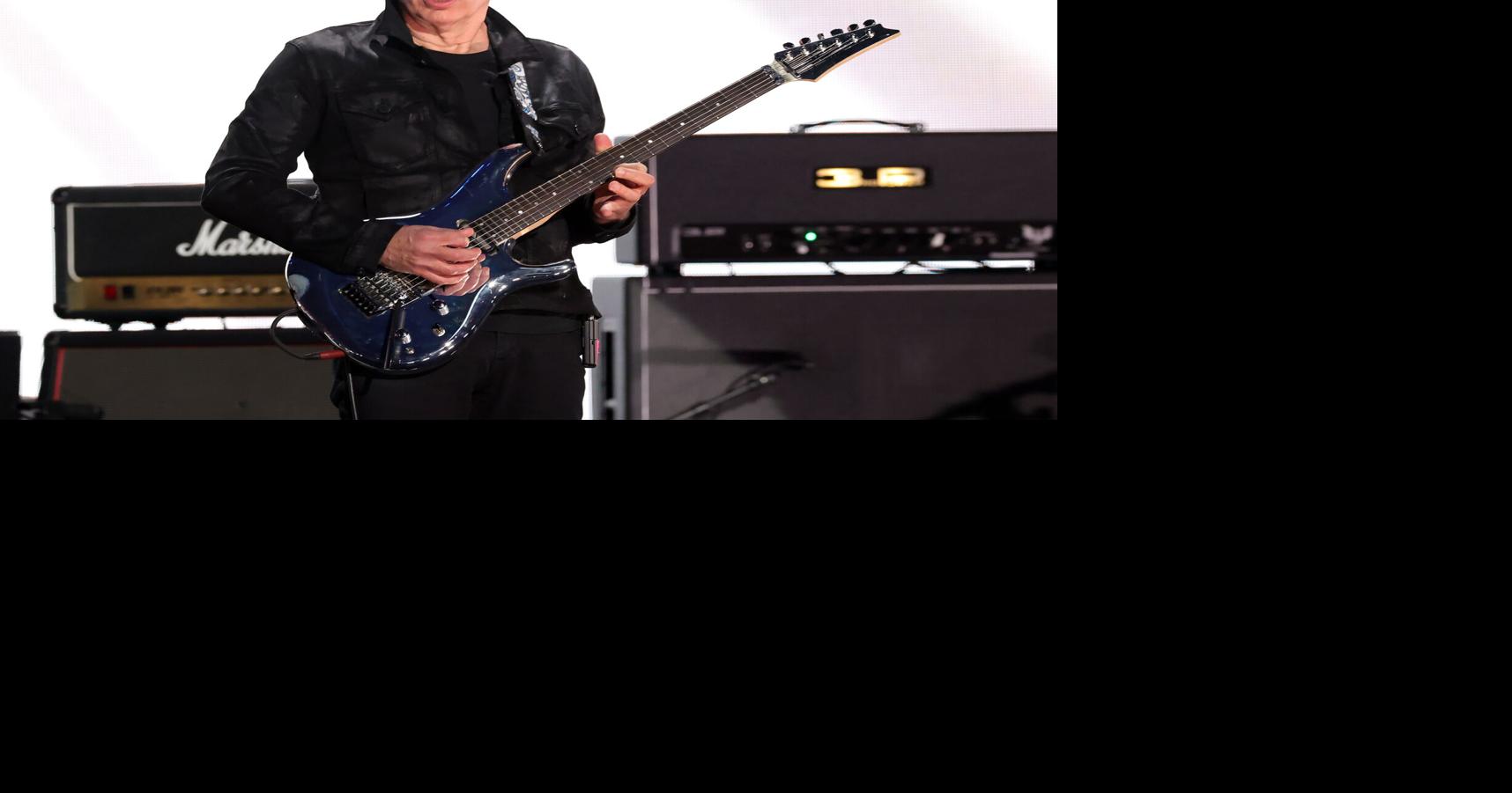 Q&A: Joe Satriani has a mantra for the guitar and music: ‘Learn the rules and then break them’