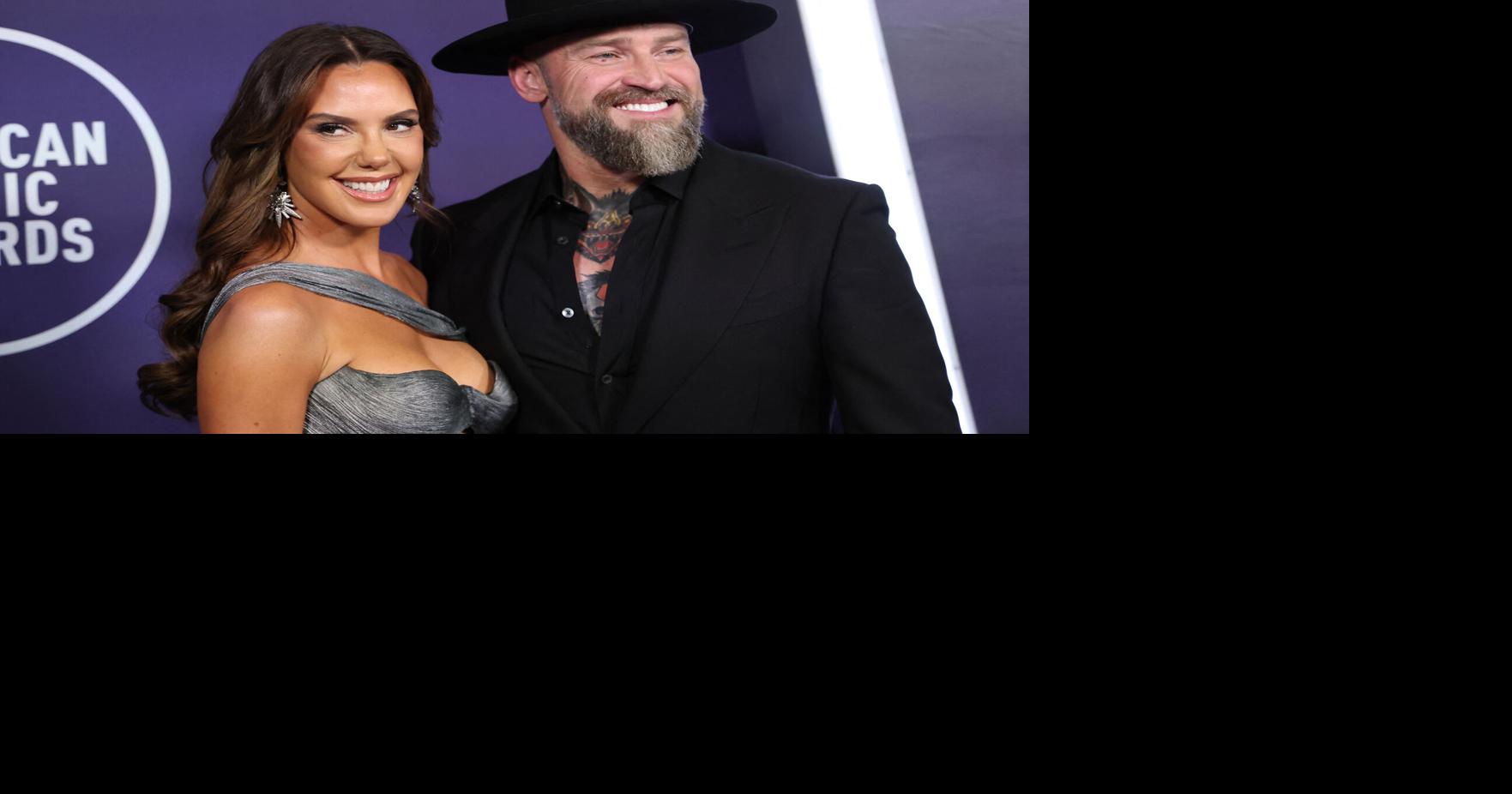 Zac Brown and Kendra Scott, who went quickly from new couple to engaged, marry in Greece