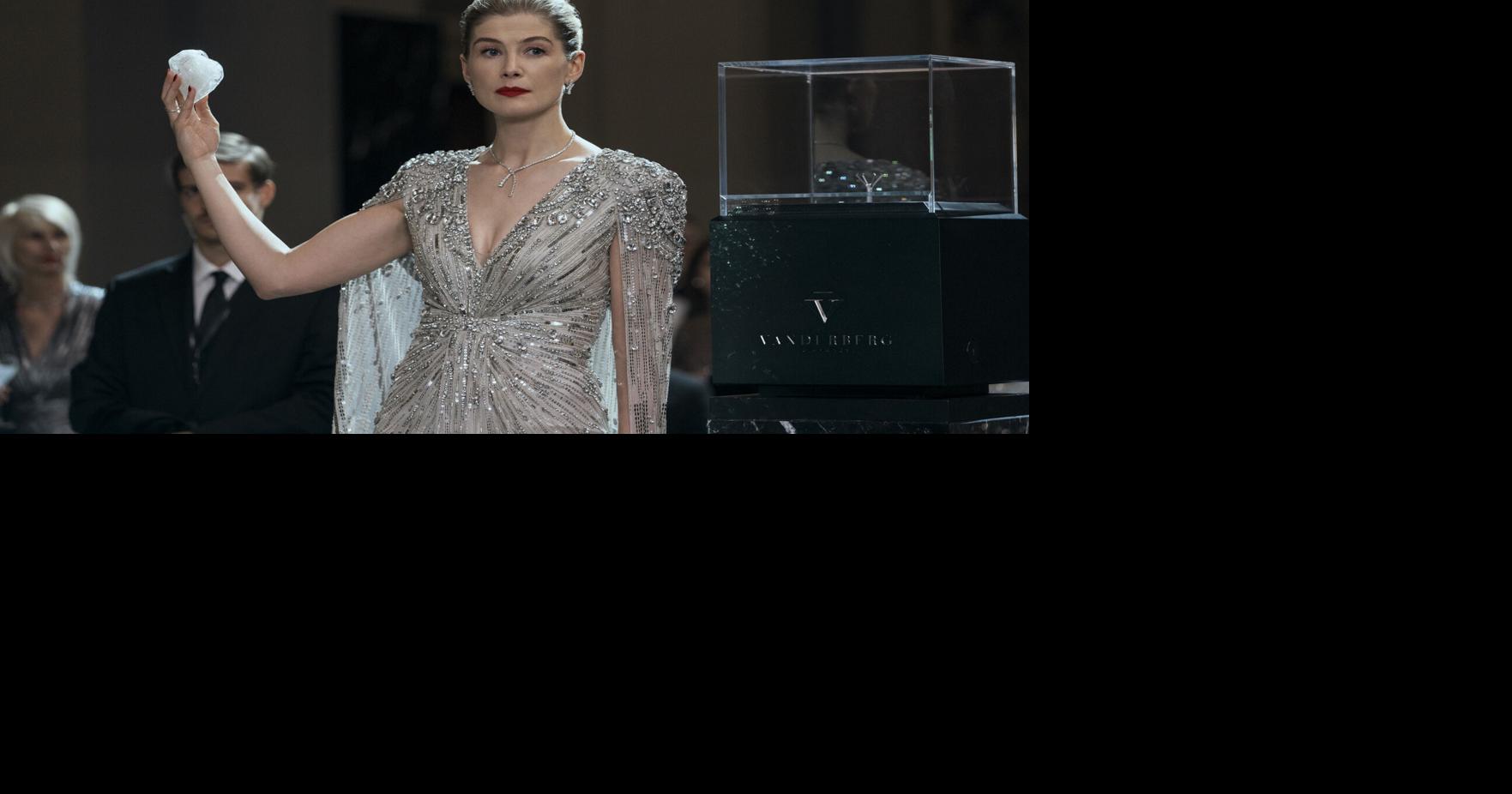 Movie review: 'Now You See Me: Now You Don't' a diverting sleight of hand