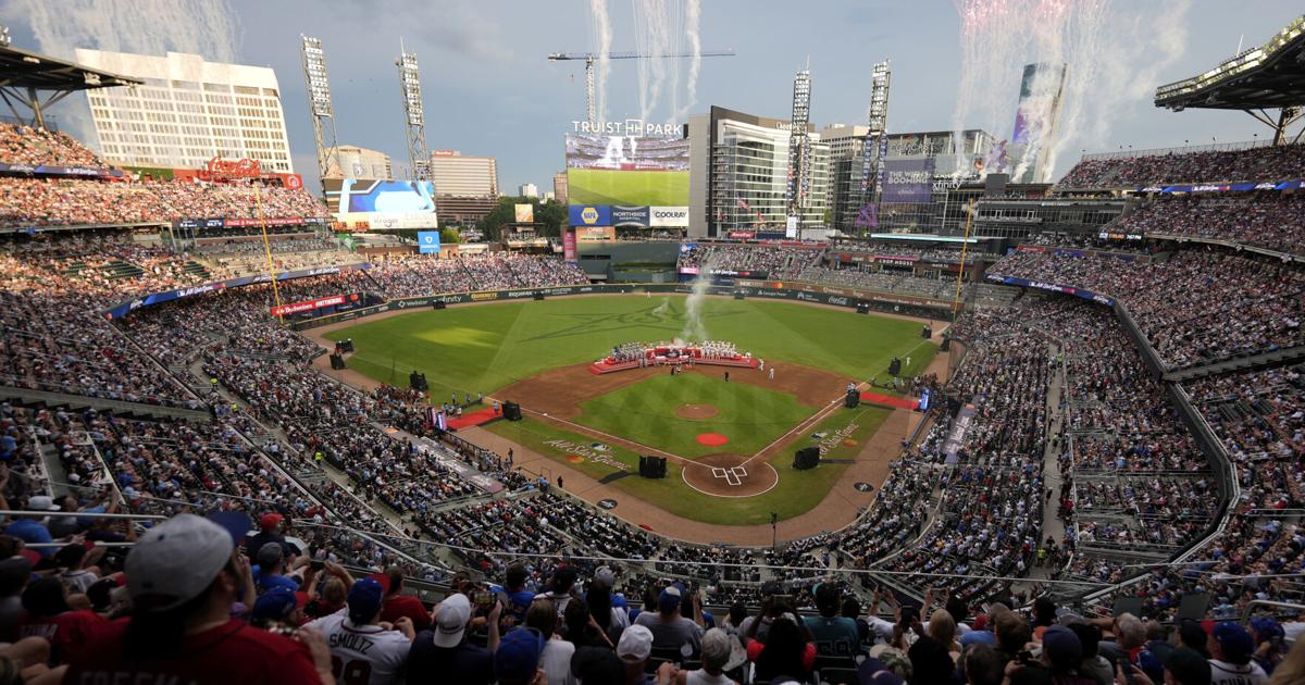 MLB honors Hank Aaron with recreation of record 715th homer during All-Star Game